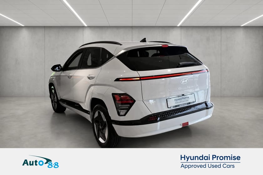 Bilde 4 av Hyundai Kona Electric Long Range Exclusive SOM NY!