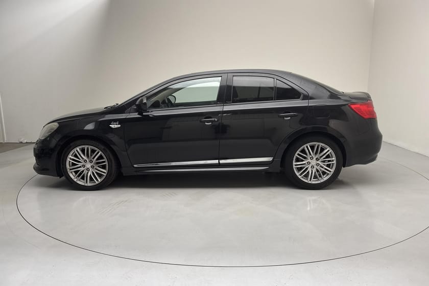 Bild 2 av Suzuki Kizashi