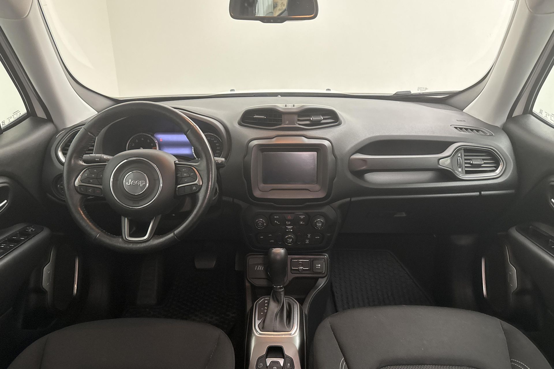 Jeep Renegade 1.3 T4 4WD 2020, kuva 7/10
