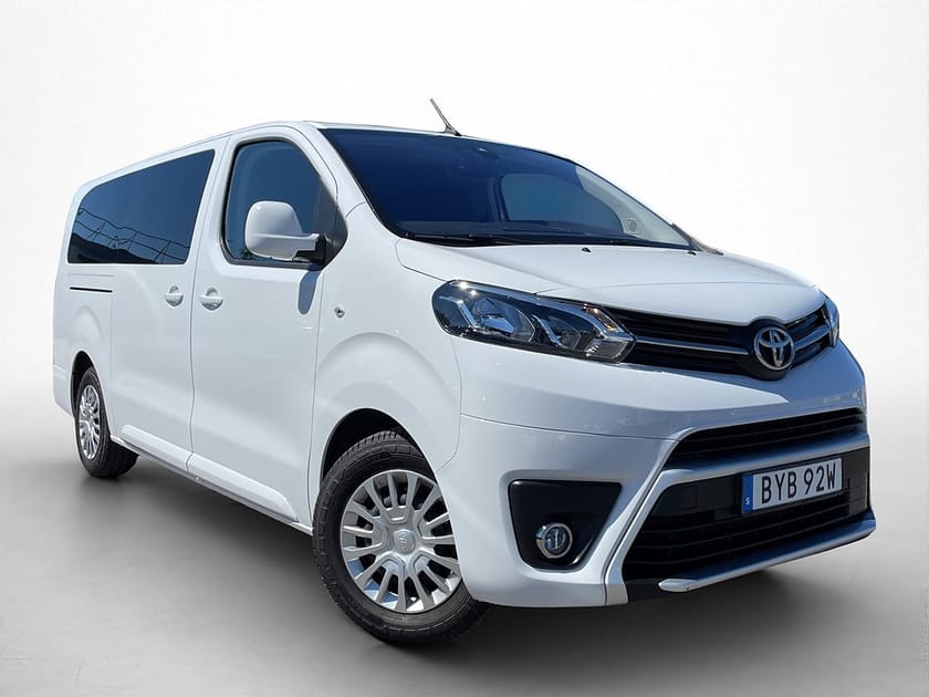 Bild 1 av Toyota Proace Verso Extra Lång 2.0D PDC 9-Sits CARPLAY MOMS