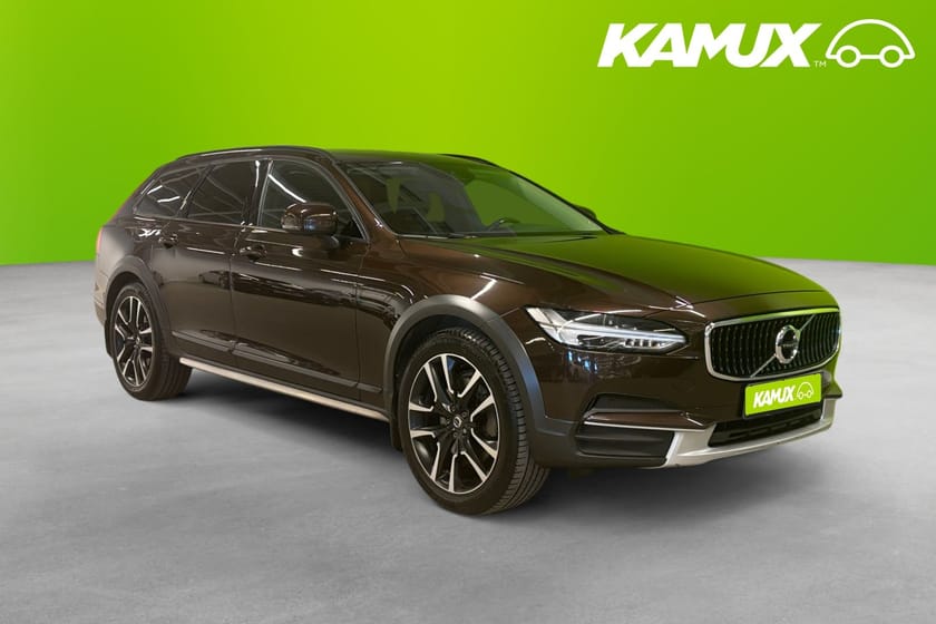 Bild 1 av Volvo V90 Cross Country D4 AWD  Värmare Drag Navi Skinn