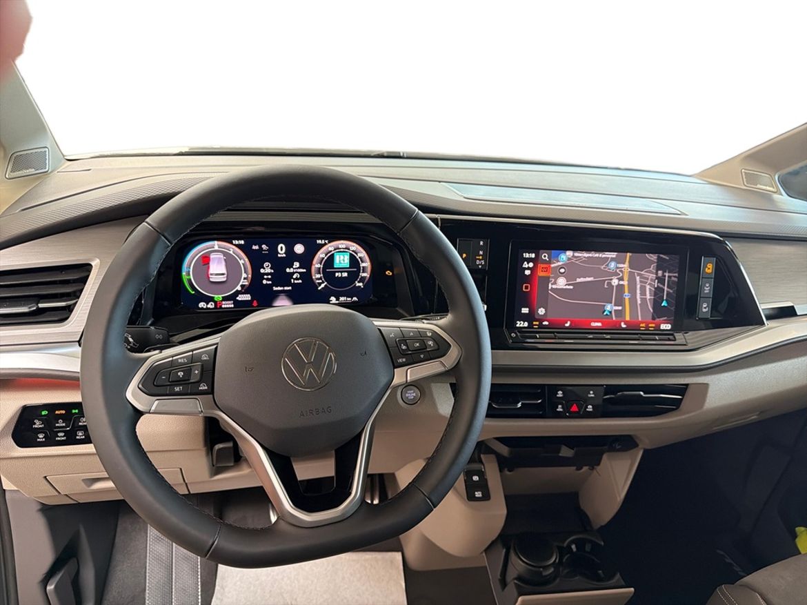 Volkswagen Volkswagen Multivan eHybrid 4M — bild 11
