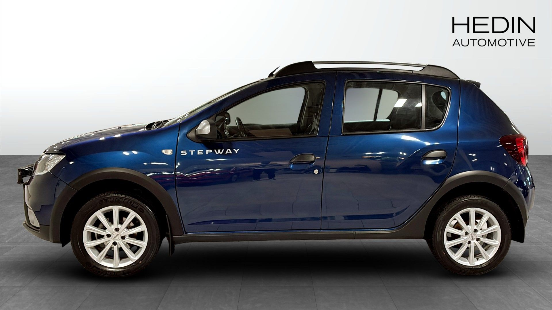 Dacia Sandero 2018, bild 6/10
