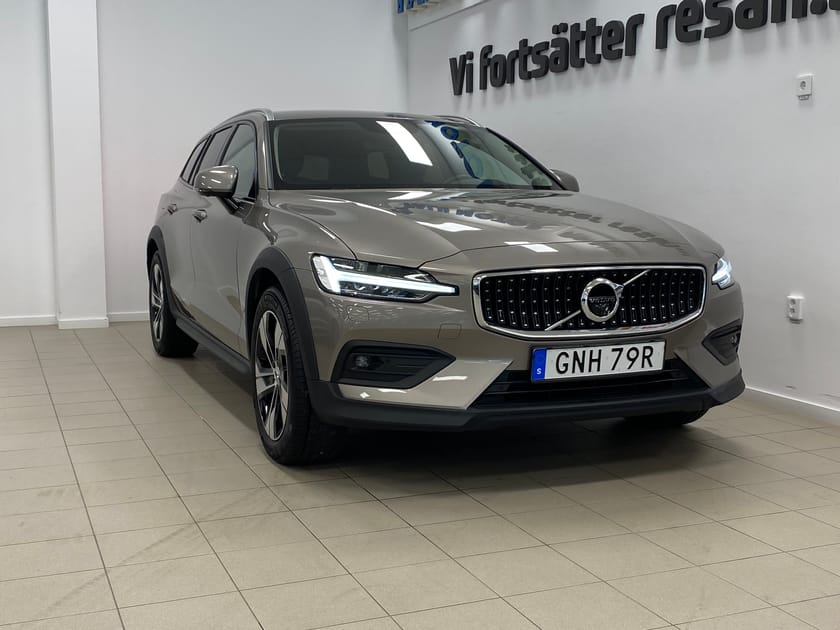 Bild 2 av Volvo V60 Cross Country D4 AWD Advanced SE II