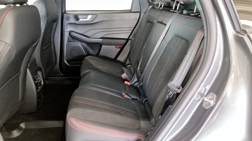 Bild 5 av Ford Kuga Plug-In Hybrid ST-Line X Black Edition PHEV 243hk 69km Range