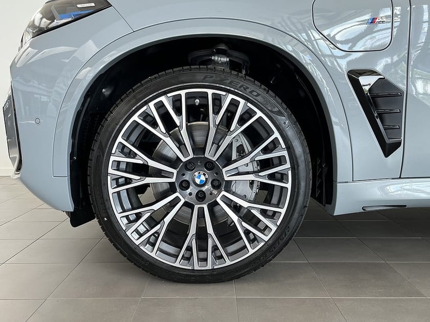 Bild 4 av BMW X5 xDrive50e 2,95%ränta M Sport 22" Innovation H/K Drag