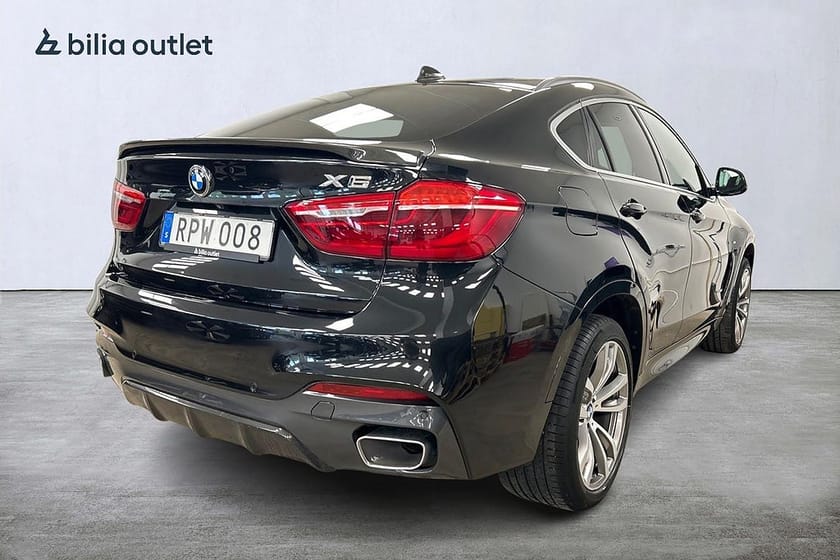 Bild 4 av BMW X6 xDrive40d M Sport Panorama H&K B-kamera Drag HUD Navi