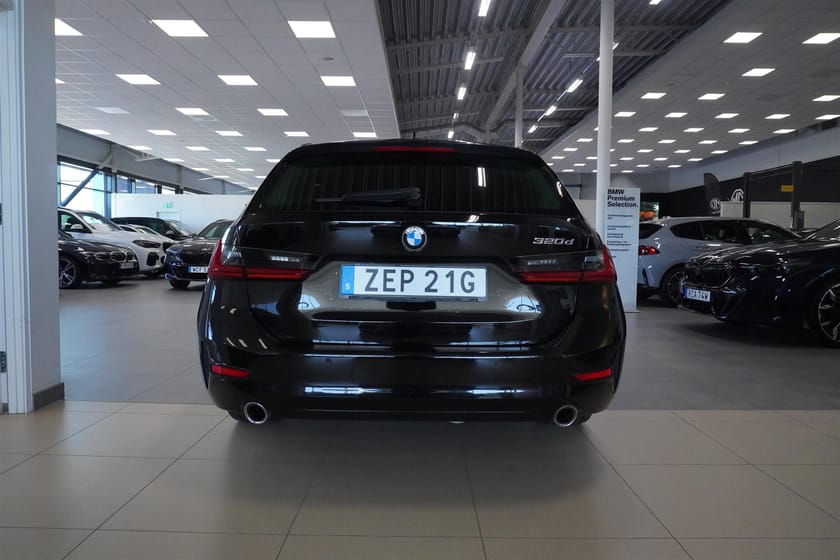 Bild 4 av BMW 320d Touring Automat Sportline Drag HiFi Aktiv Farhållare Sportstolar