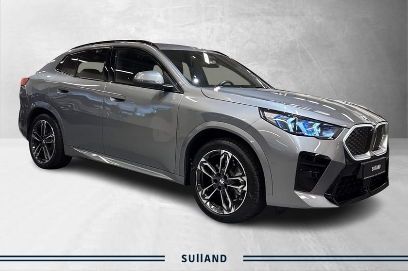 Bilde 2 av BMW iX2 xDrive30