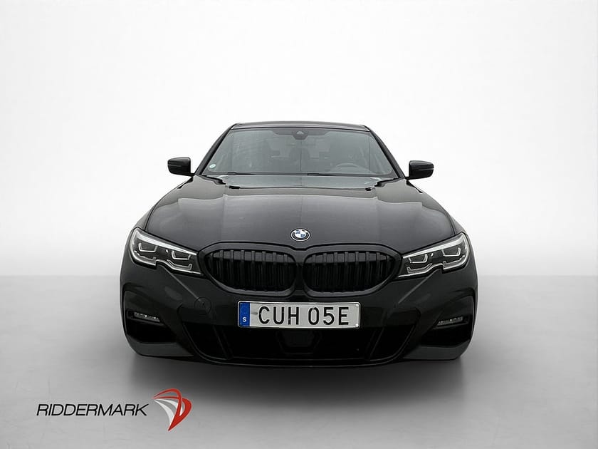 Bild 2 av BMW 330e Sedan 292hk M Sport H/K-Ljud Adap-fart CarPlay Drag