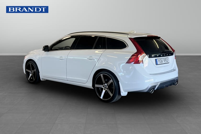 Bild 2 av Volvo V60 D5 AWD Twin Engine Bus Adv R-Design