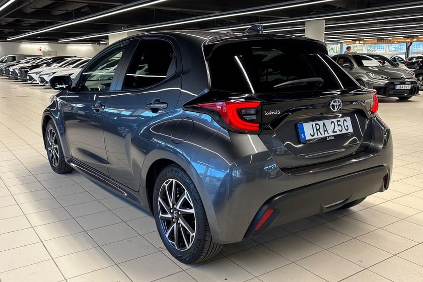 Bild 2 av Toyota Yaris Hybrid