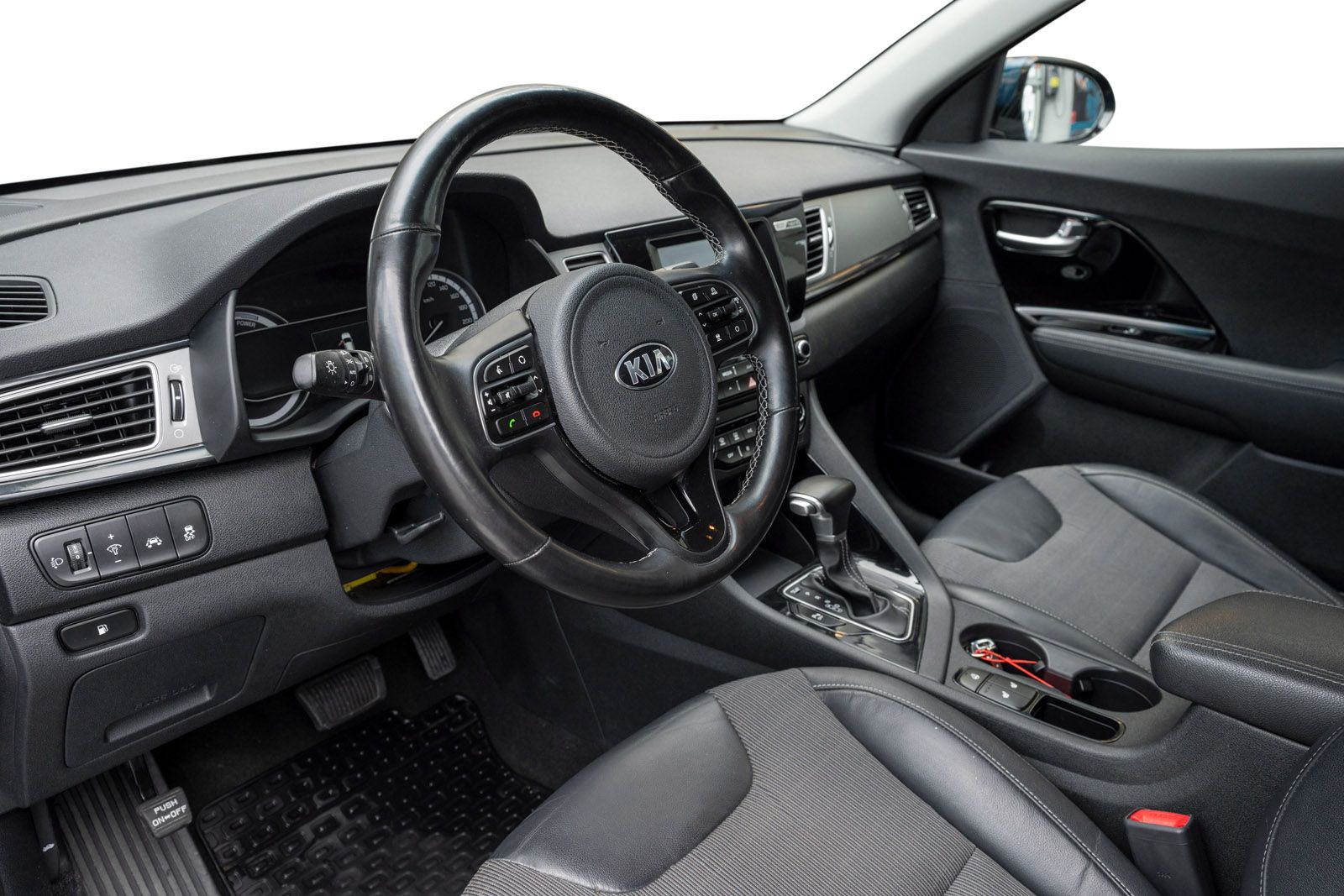 Kia Niro Hybrid DCT, 141hp, 2017