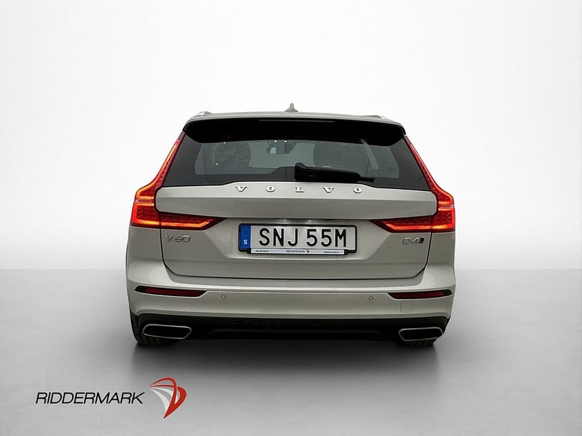 Bild 5 av Volvo V60 Cross Country D4 AWD Momentum VOC Kamera CarPlay