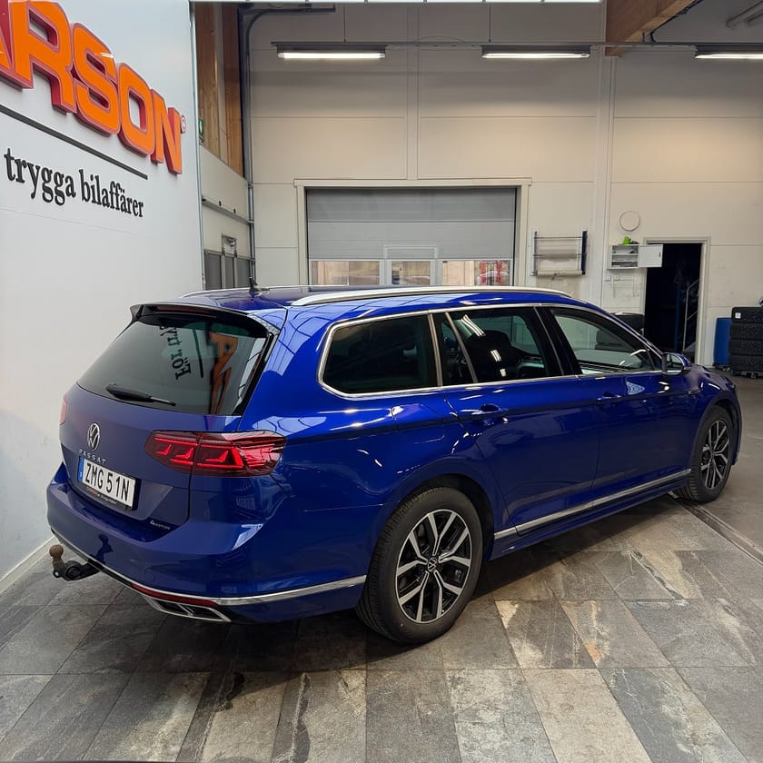 Bild 4 av Volkswagen Passat Sportscombi SC 2.0 TDI 4M GT R-Line Active info Harman/Kardon Drag