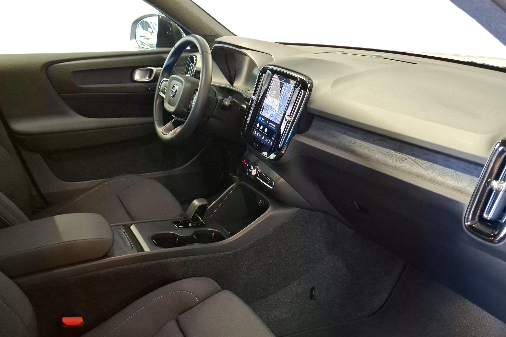 Volvo EX40 Extended Range Plus 2026, bild 6/10