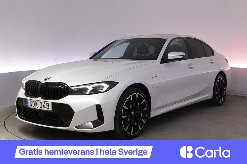 Bild 1 av BMW 330e xDrive Sedan M Sport Pro Pano Elstol HK Drag 360