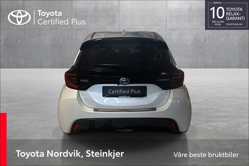 Bilde 4 av Toyota Yaris Hybrid Active Tech - Lav KM - Rentekampanje