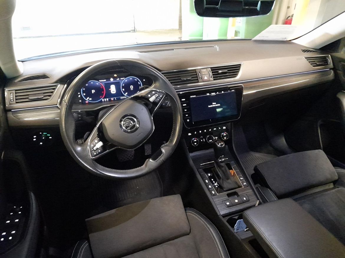 Škoda Škoda Superb Kombi — bild 5