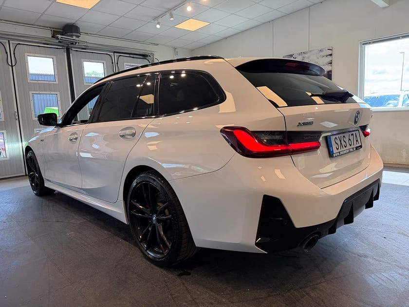 Bild 3 av BMW 330e xDrive Touring Steptronic M Sport Pro H/K Pano Drag