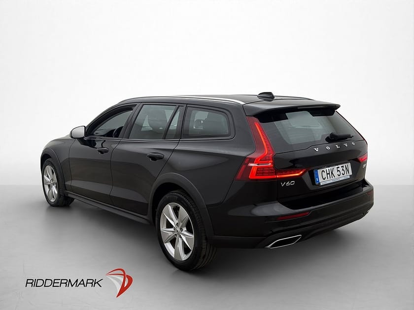 Bild 5 av Volvo V60 Cross Country B4 AWD 197hk Kamera H/K Drag Navi