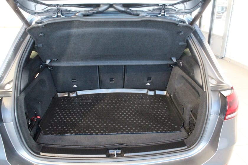Bild 5 av Mercedes-Benz B 180 AMG Drag 136HK