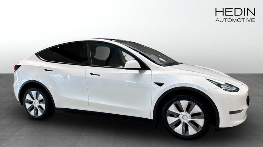Bild 3 av Tesla Model Y Long Range AWD | 514hk | 3.95% Ränta