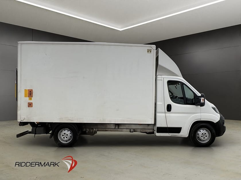 Bild 2 av Peugeot Boxer Chassi Cab 2.0HDi BAKGAVELLYFT B-Kamera Moms 1-Brukare