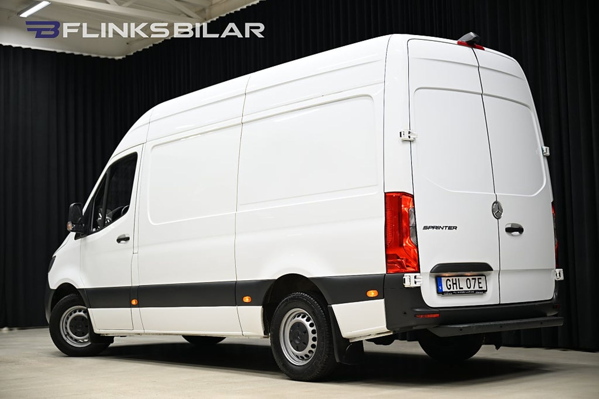 Mercedes-Benz Sprinter 2022, photo 4/10