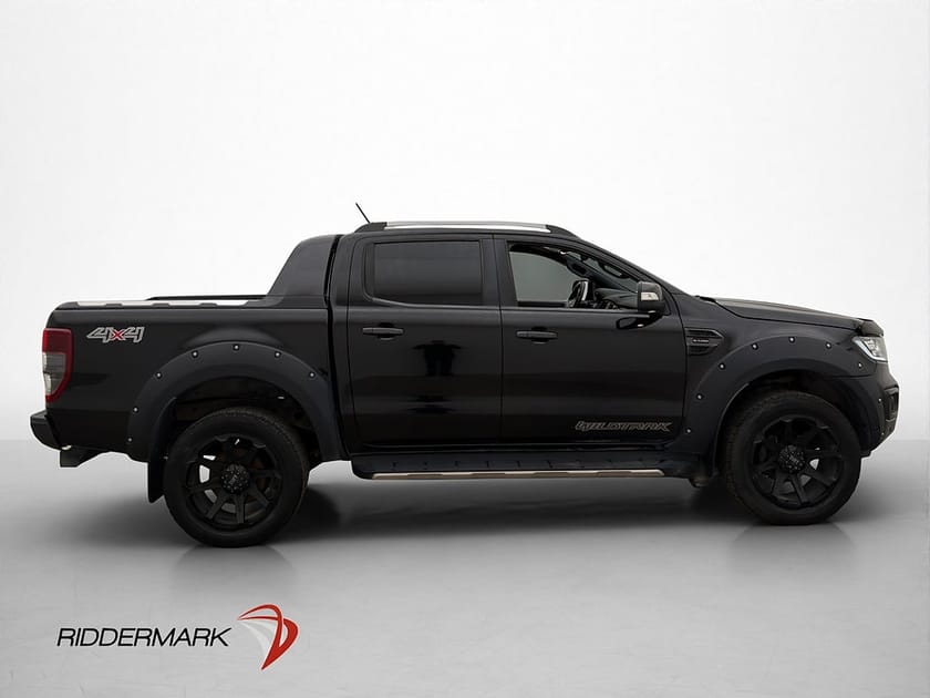 Bild 2 av Ford Ranger Dubbelhytt Wildtrak 213hk 4x4 Ny-Kamrem Värm Drag Diff Moms