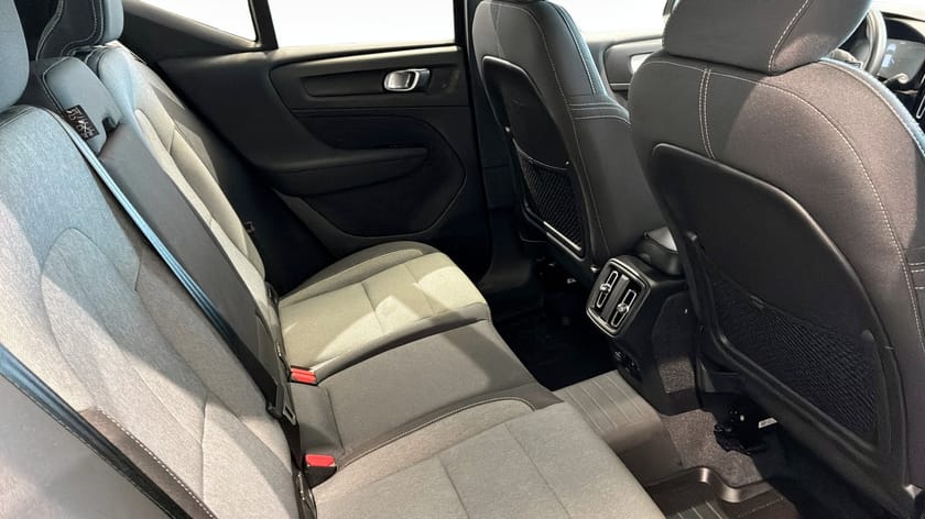 Bild 5 av Volvo XC40 B4 Dragkrok Backkamera