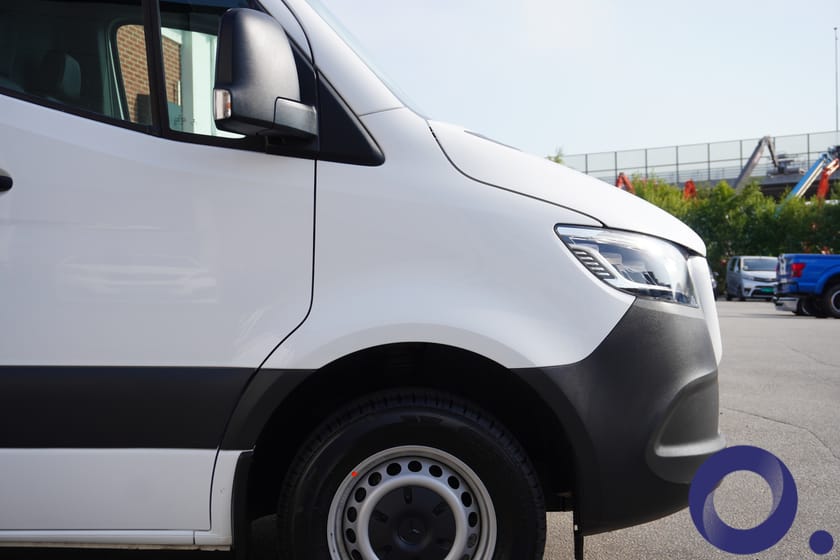 Bilde 2 av Mercedes-Benz Sprinter 317 CDI RWD Panel Van 317/37 KA, Hengerfeste