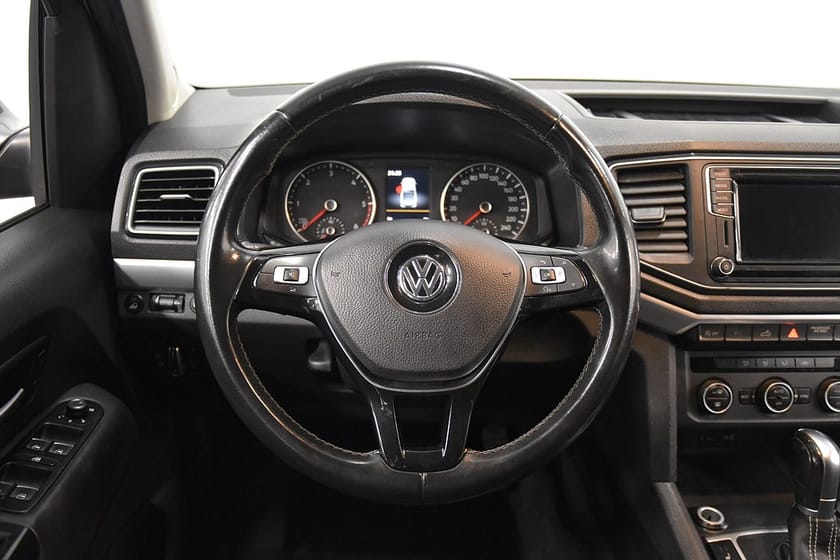 Bild 2 av Volkswagen Amarok 2.9t 3.0 V6 TDI 4M Aventura Kåpa D-Värm Drag Moms 225hk
