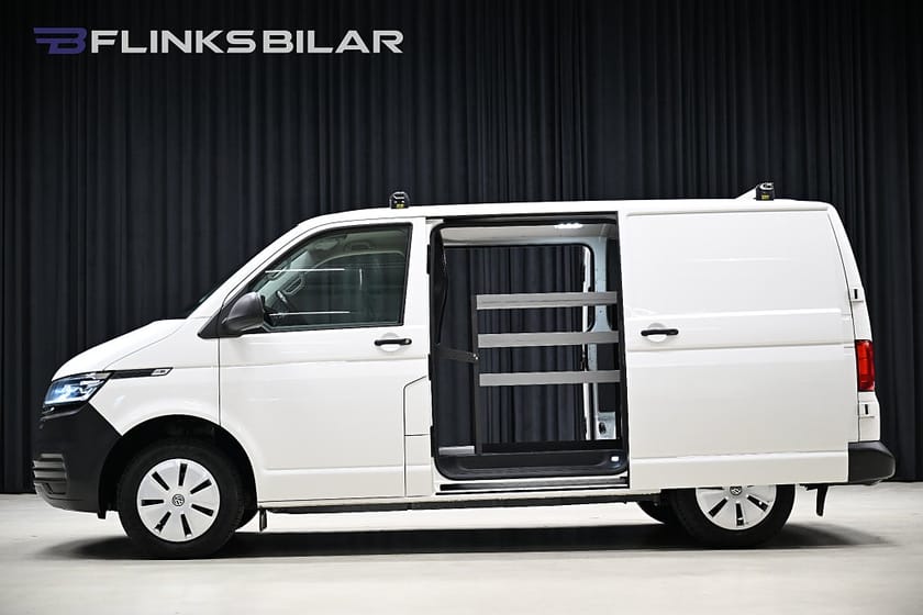 Bild 4 av Volkswagen Transporter DSG 150HK  Inredd|DUbbeldörr|LED|Drag|Värmare|Leasbar