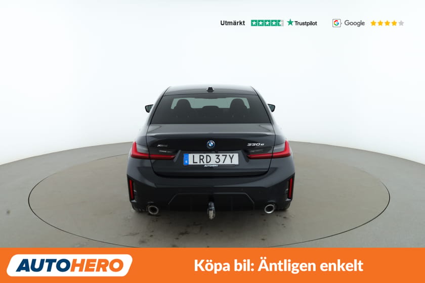Bild 4 av BMW 330e xDrive Sedan M Sport / CarPlay, Rattvärme, Dragkrok