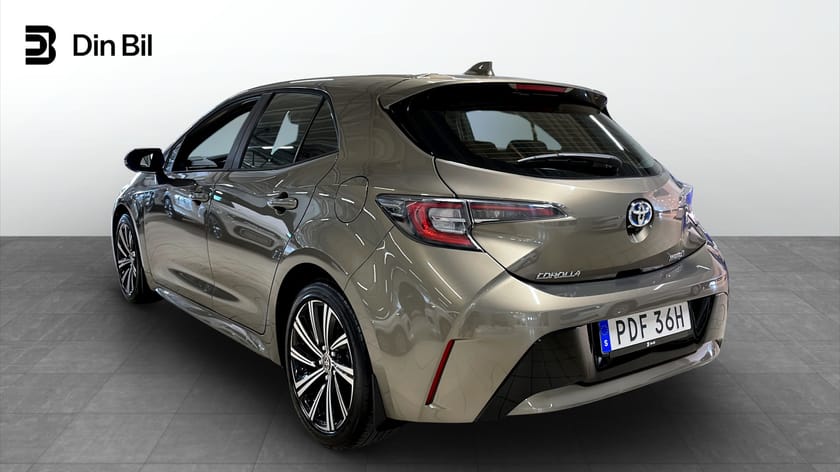 Bild 3 av Toyota Corolla Hybrid 122hk e-CVT Life B-Kamera