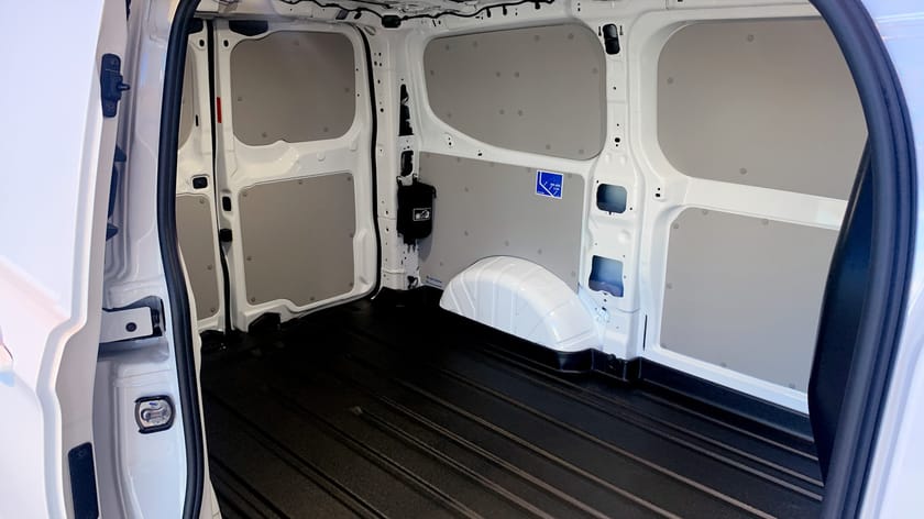 Bild 5 av Ford E-Transit Custom 340 AWD E-CUSTOM V710 26.50 SPORT SKÅP 320S 218 A