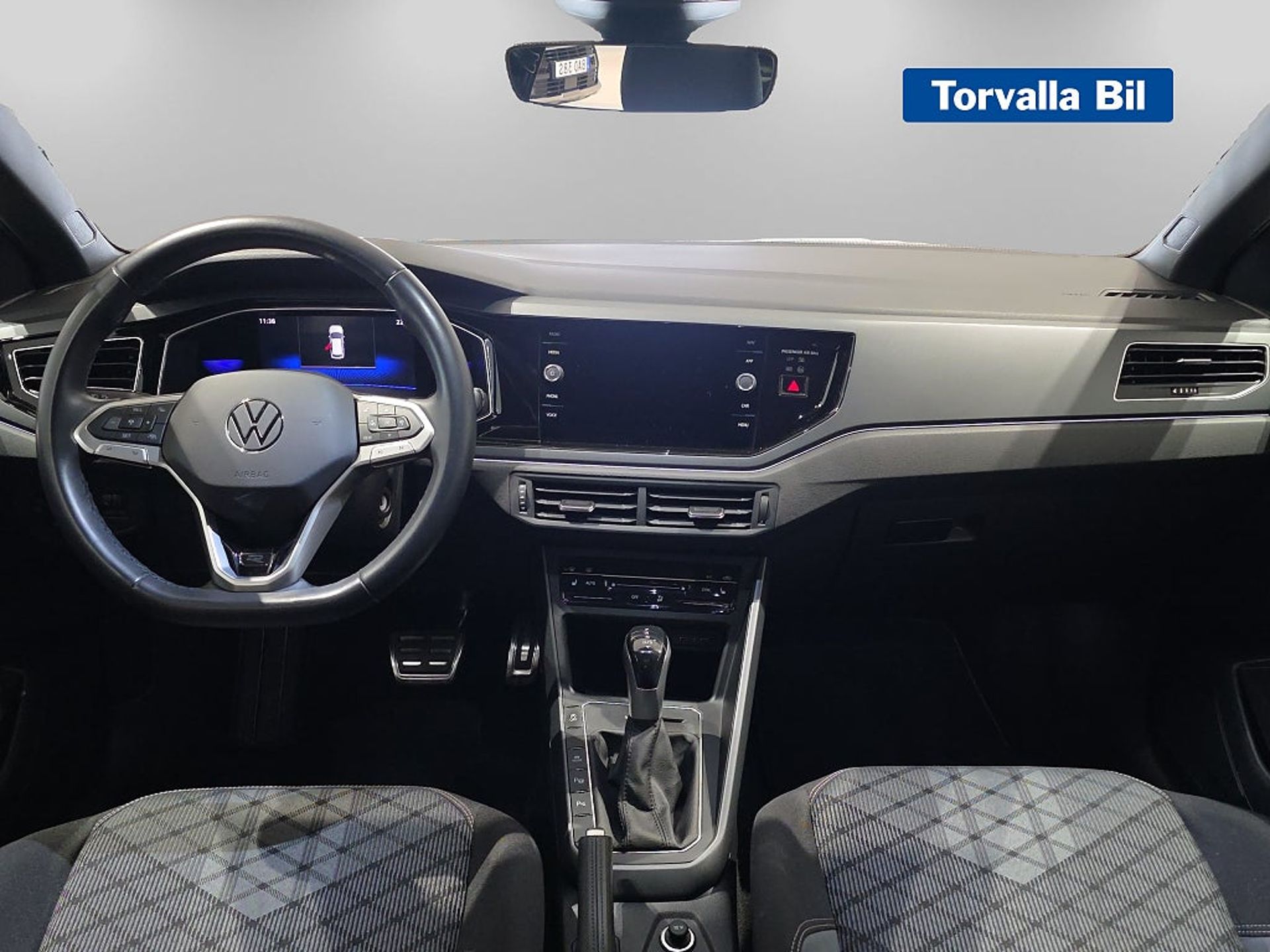 Volkswagen Taigo 1.0 TSI DSG R-Line 2023, photo 7/10