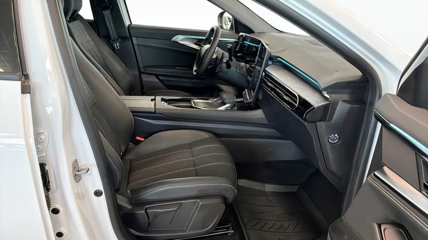 Bild 3 av Renault Austral E-TECH TECHNO E TECH MULTIMODE 200HK KAMERA NAVI
