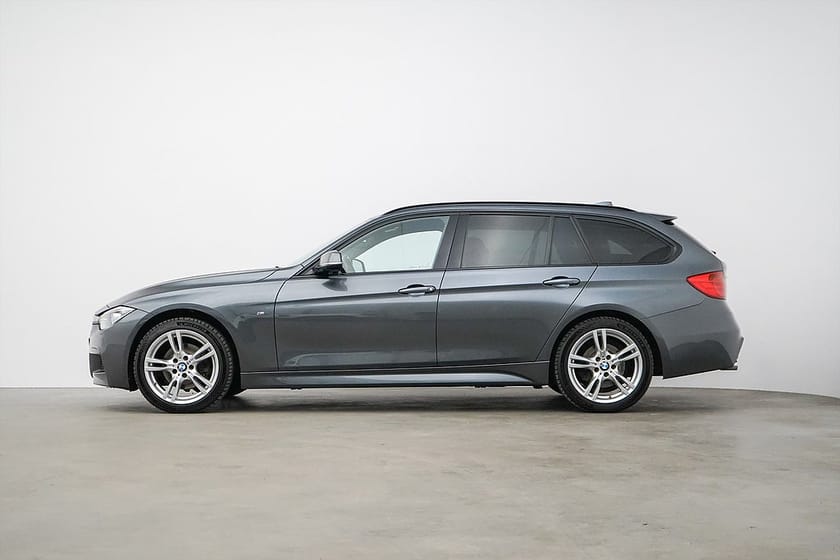 Bild 3 av BMW 320d xDrive Touring 320 / 184hk / M-Sport / Drag