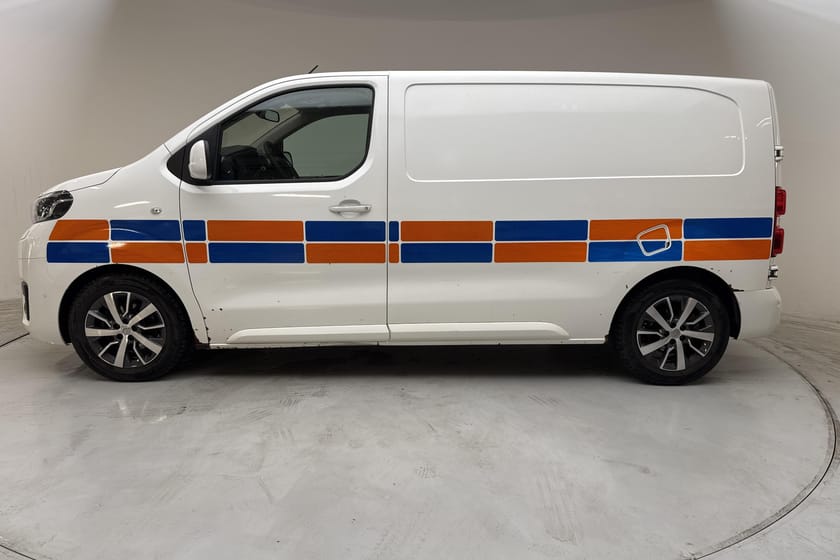 Bild 2 av Toyota Proace 2.0D (177hk)