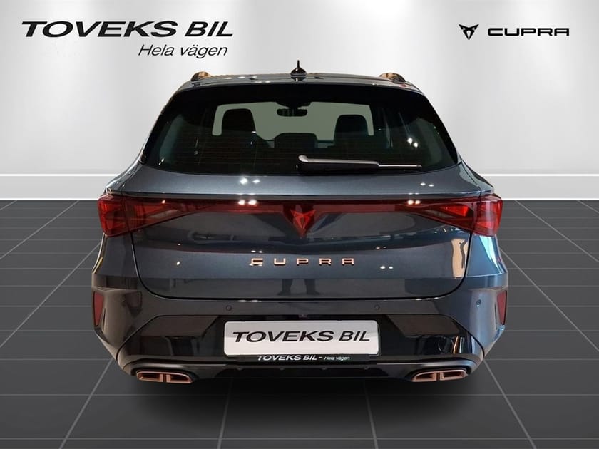 Bild 4 av CUPRA Leon Sportstourer e-Hybrid 1.5 204 DSG