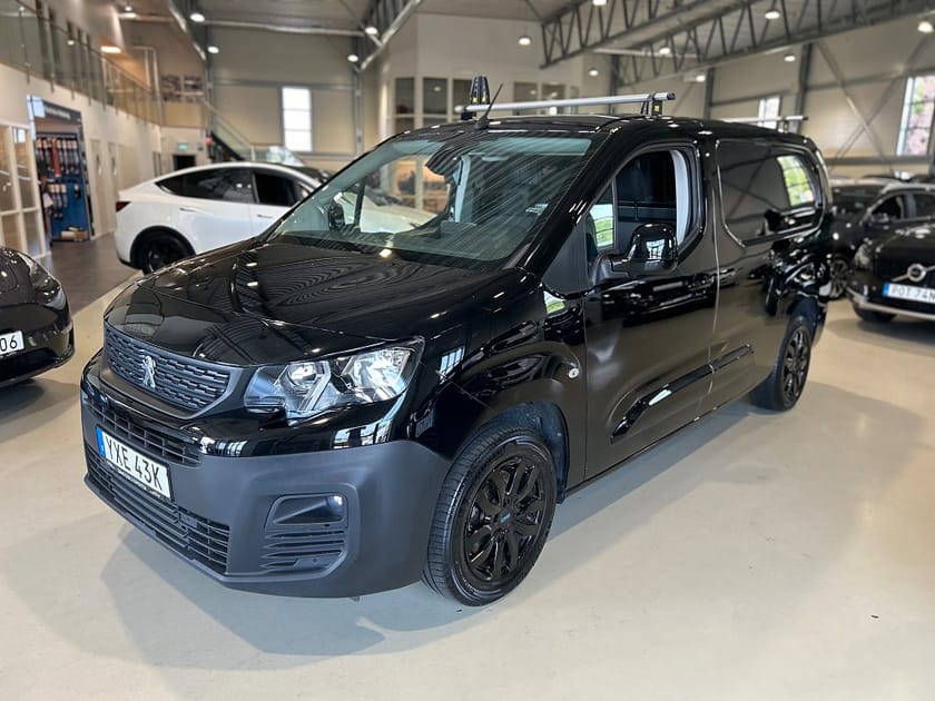 Bild 1 av Peugeot Partner Utökad Last 1.5 BlueHDi 130hk L2 värmare/Inredning/Drag
