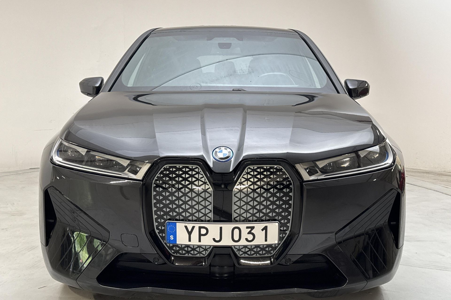BMW iX xDrive40 2024, bild 5/10