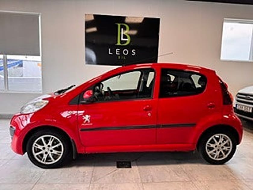 Bild 2 av Peugeot 107 5-dörrar 1.0//NY BESIKTAD//LÅGA MIL