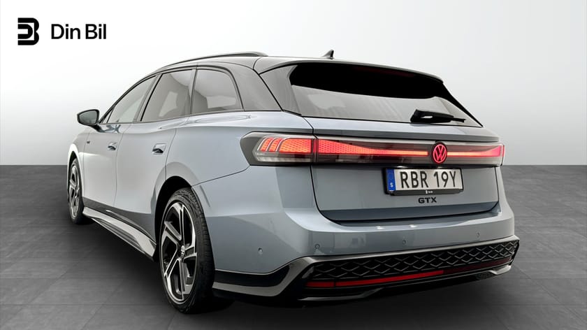Bild 3 av Volkswagen ID.7 91 kWh 4Motion TOURER GTX / Edition / Exteriör plus