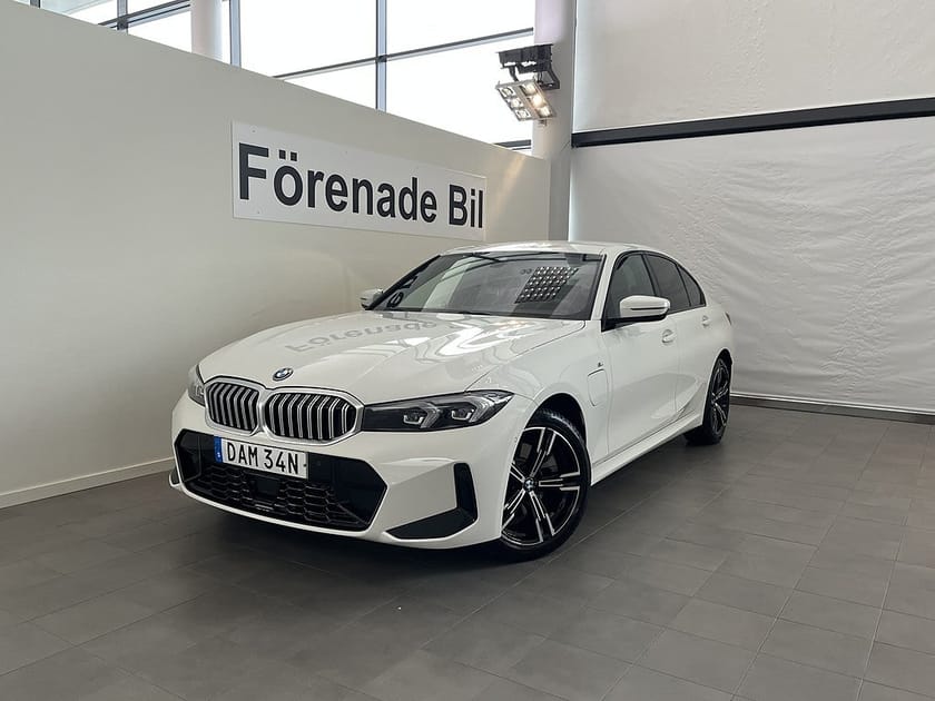 Bild 1 av BMW 330e xDrive Sedan