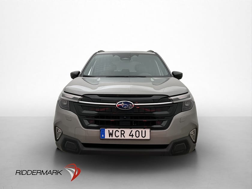 Bild 2 av Subaru Forester e-Boxer 136hk AWD Pano H/K Kamera CarPlay