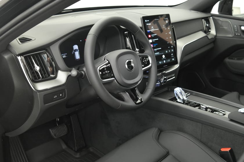 Bild 5 av Volvo XC60 T6 Plus Dark Nordic Edition