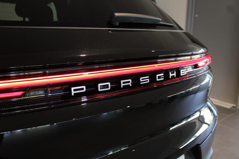 Bild 3 av Porsche Cayenne E-Hybrid 
